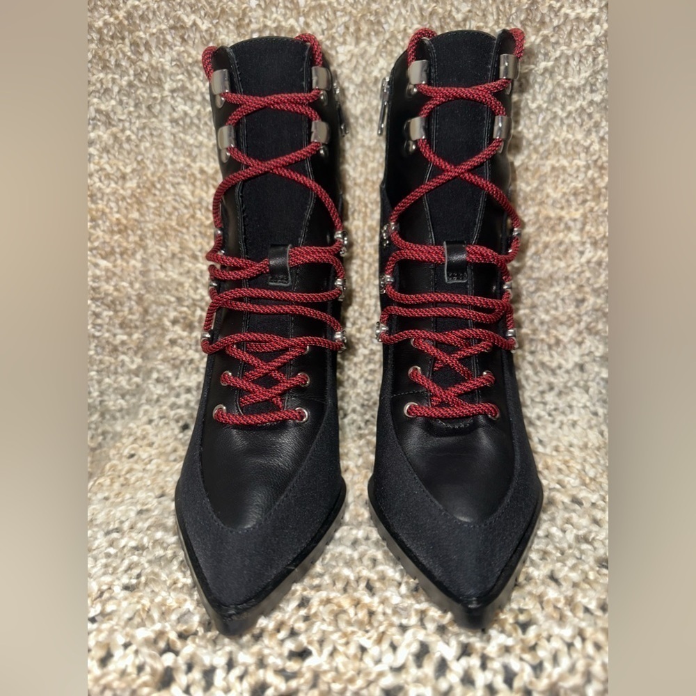 Steve Madden Black Lace-Up Boots With Red Lace Size 7 - Picture 3 of 9
